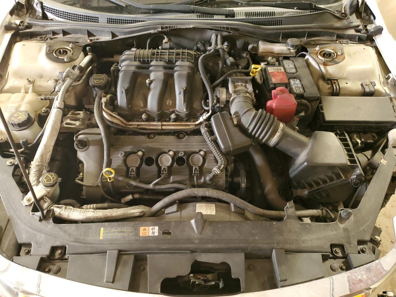 2012 Ford Fusion - Image 11