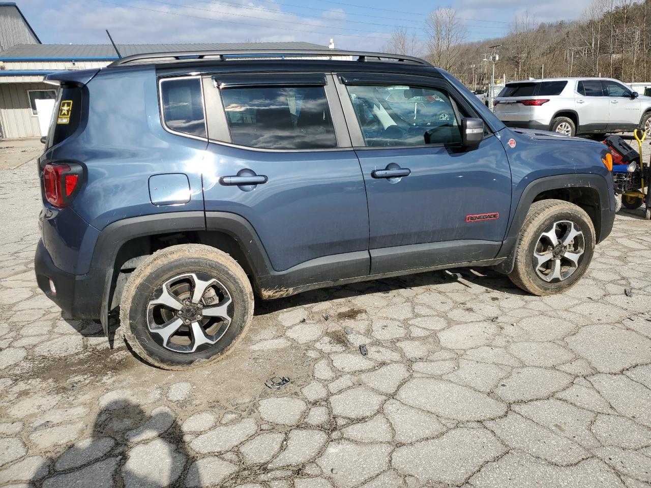 2020 Jeep Renegade - Image 3