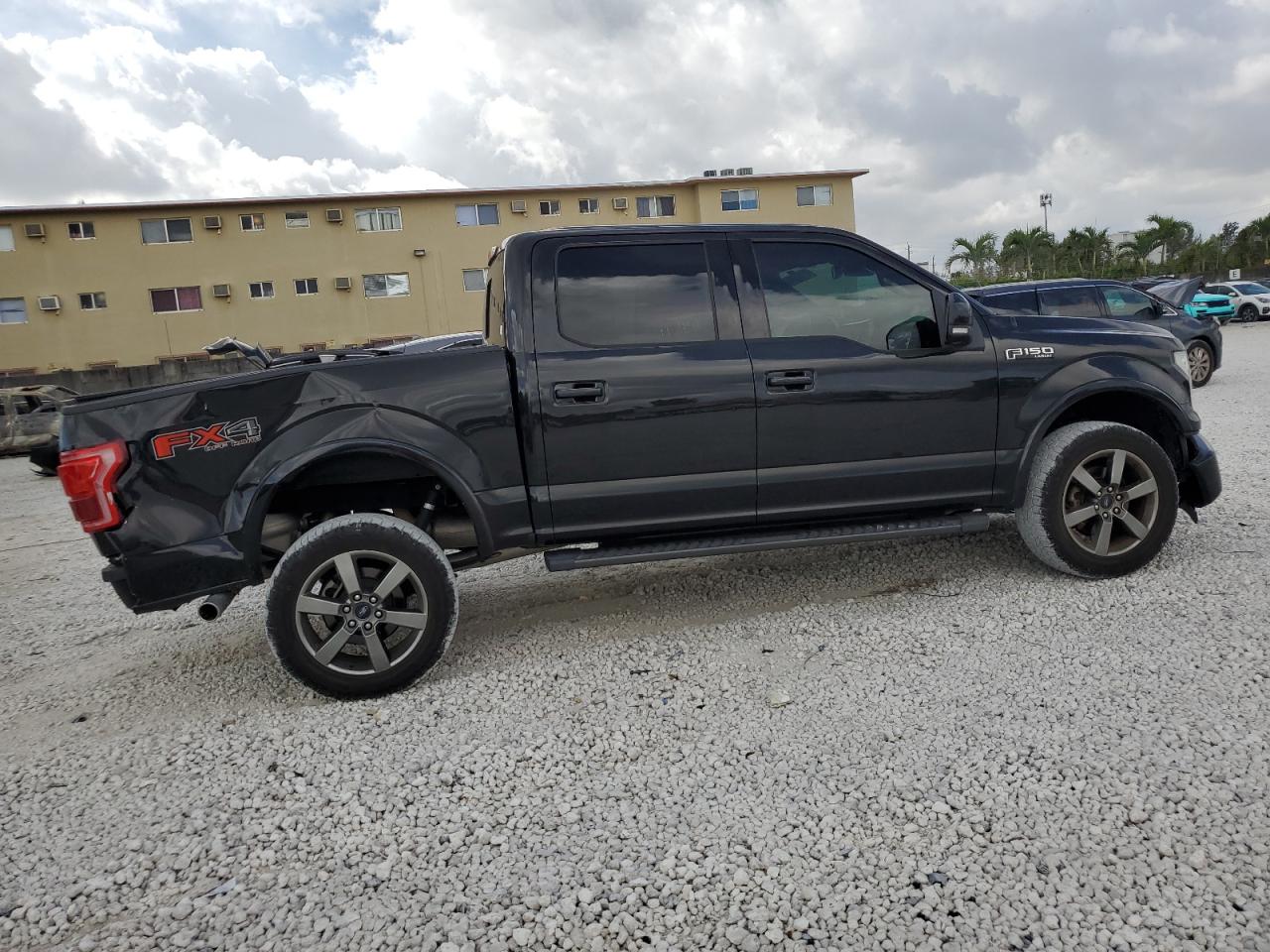 2015 Ford F-150 - Image 3
