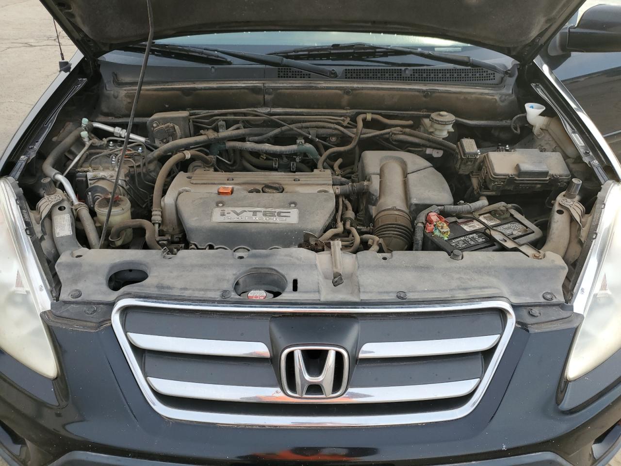 2005 Honda CR-V - Image 13