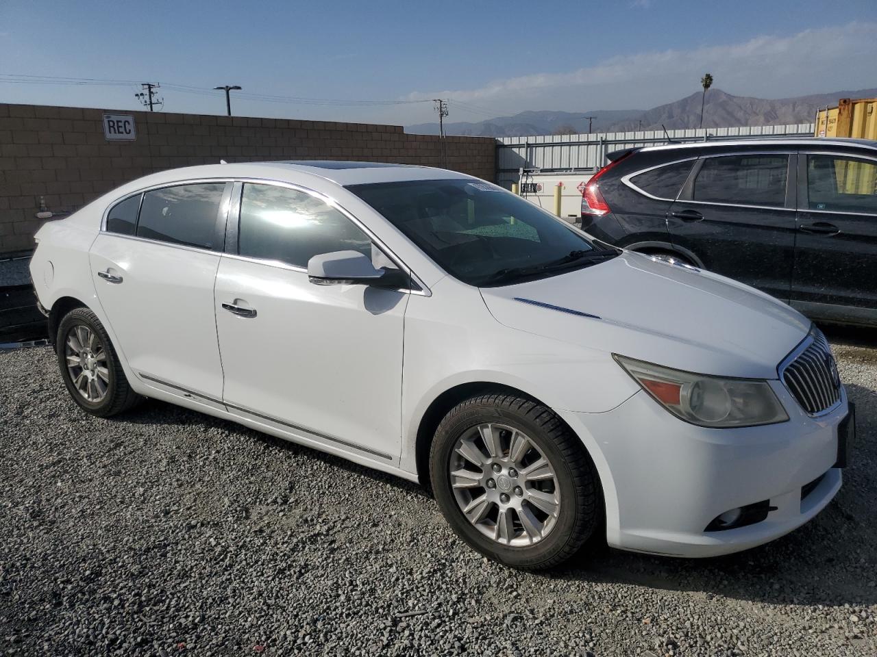 2013 Buick LaCrosse - Image 4