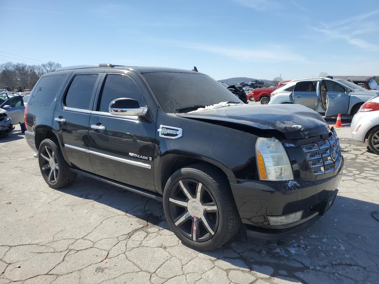 2009 Cadillac Escalade - Image 4