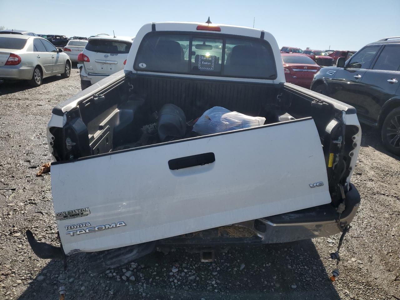 2012 Toyota Tacoma - Image 6