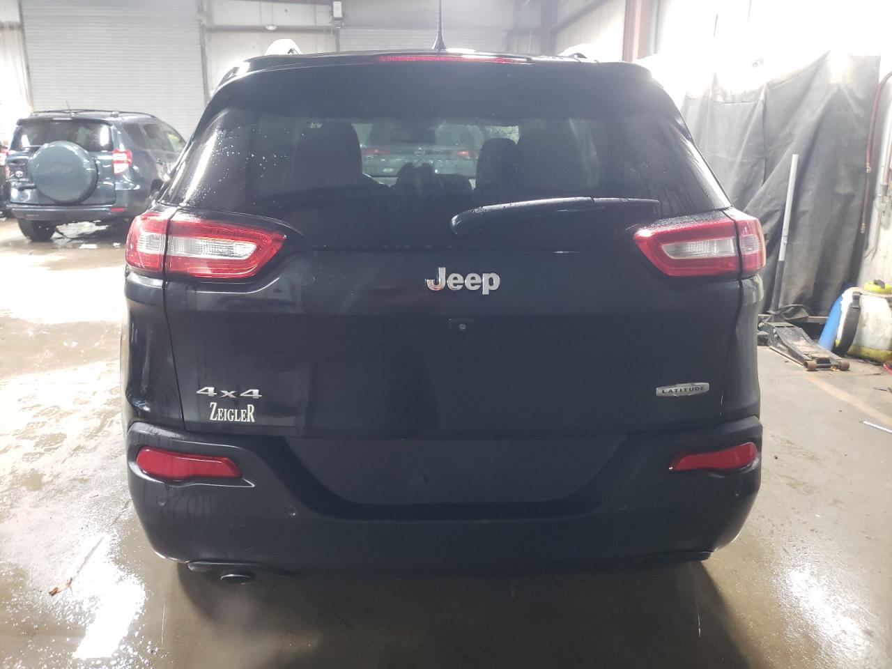 2016 Jeep Grand Cherokee - Image 6