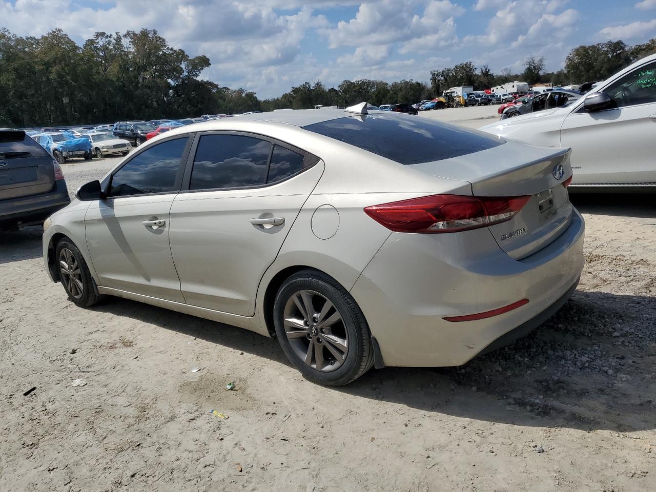 2017 Hyundai Elantra - Image 2