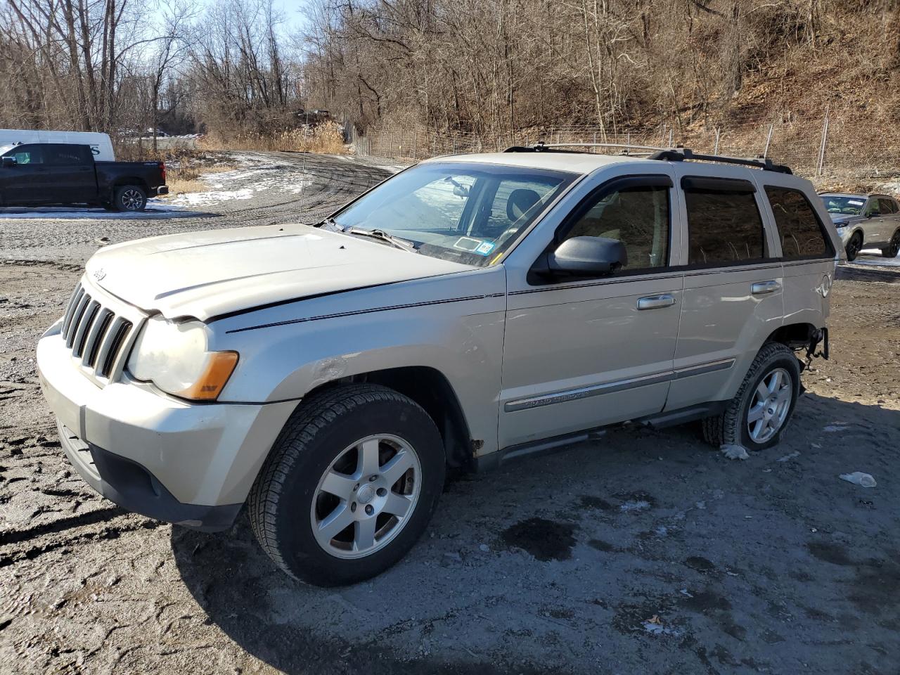 2010 Jeep Grand Cherokee - Image 1