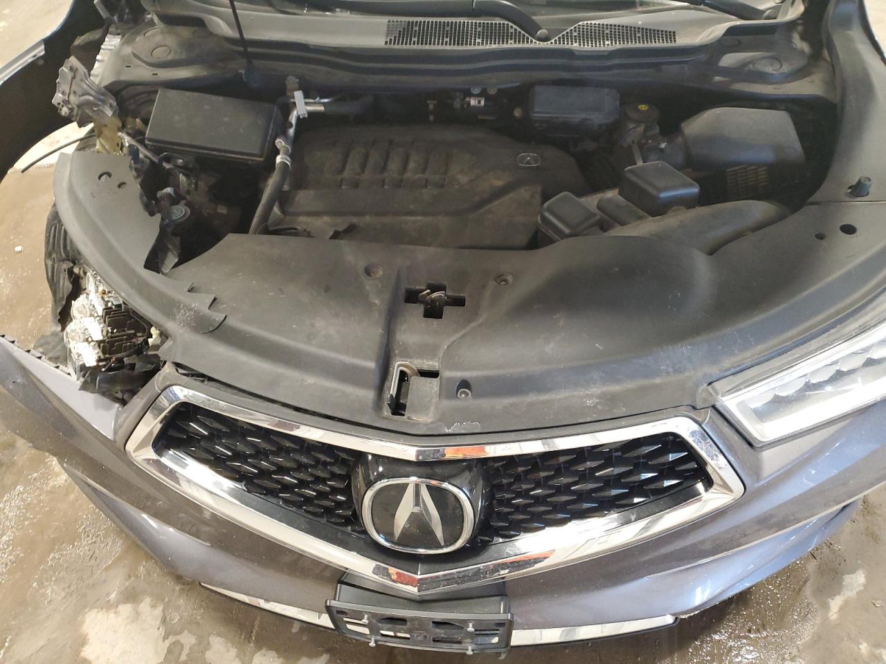 2017 Acura MDX - Image 12