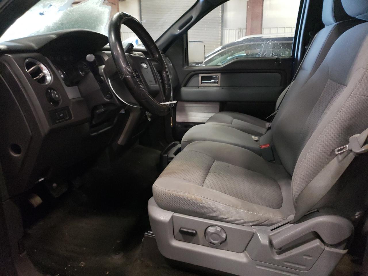 2011 Ford F-150 - Image 7