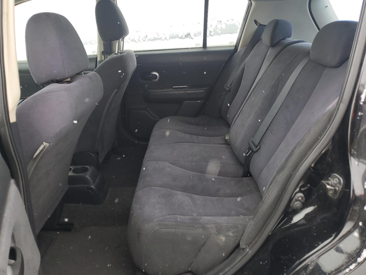 2008 Nissan Versa - Image 11