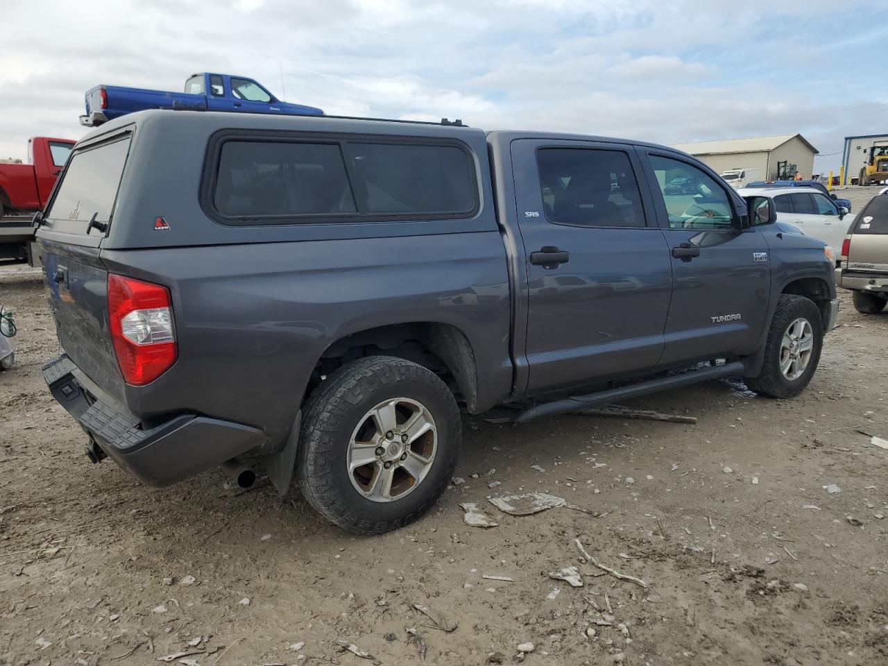 2016 Toyota Tundra - Image 3