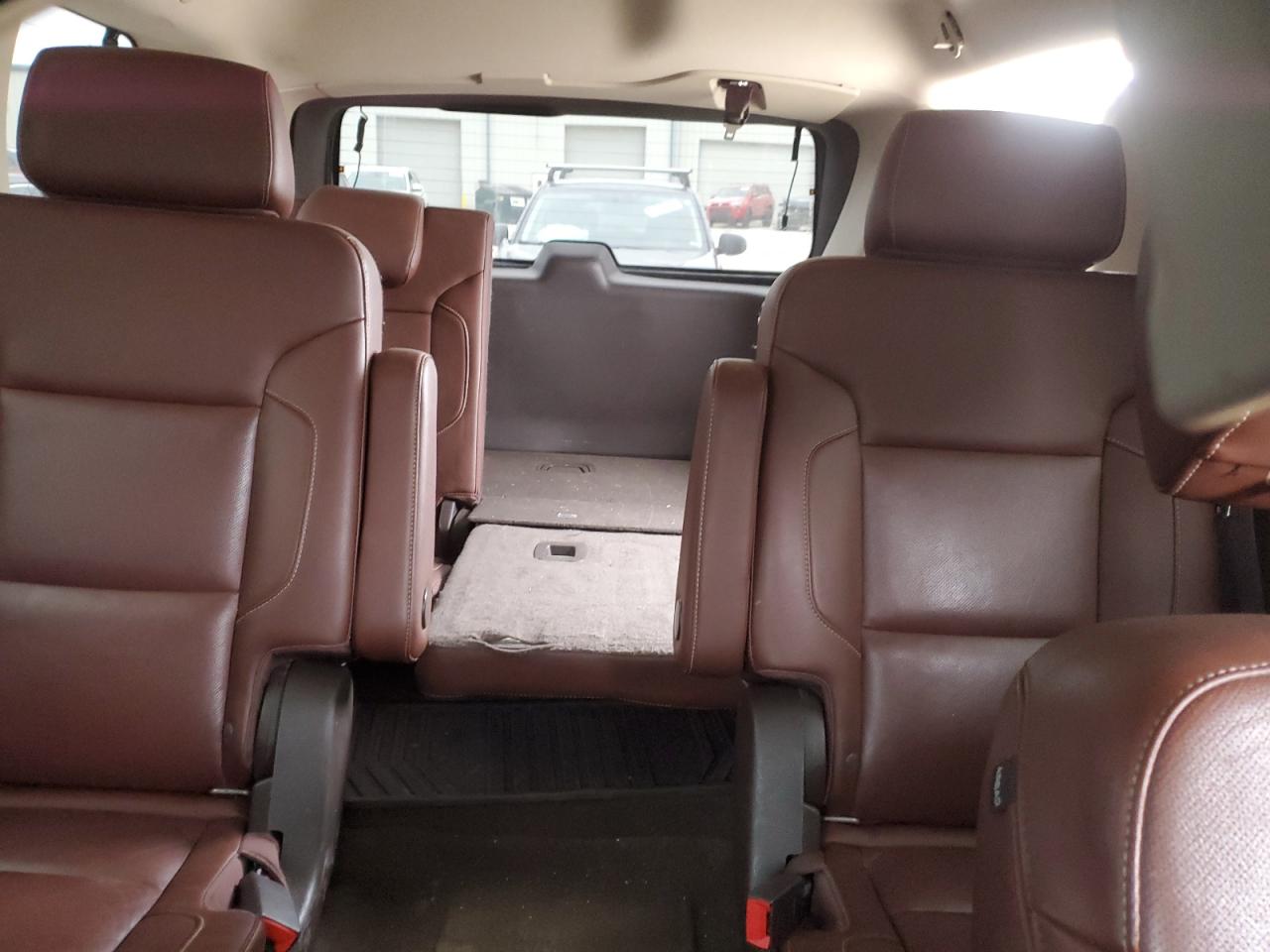 2016 Chevrolet Tahoe - Image 10