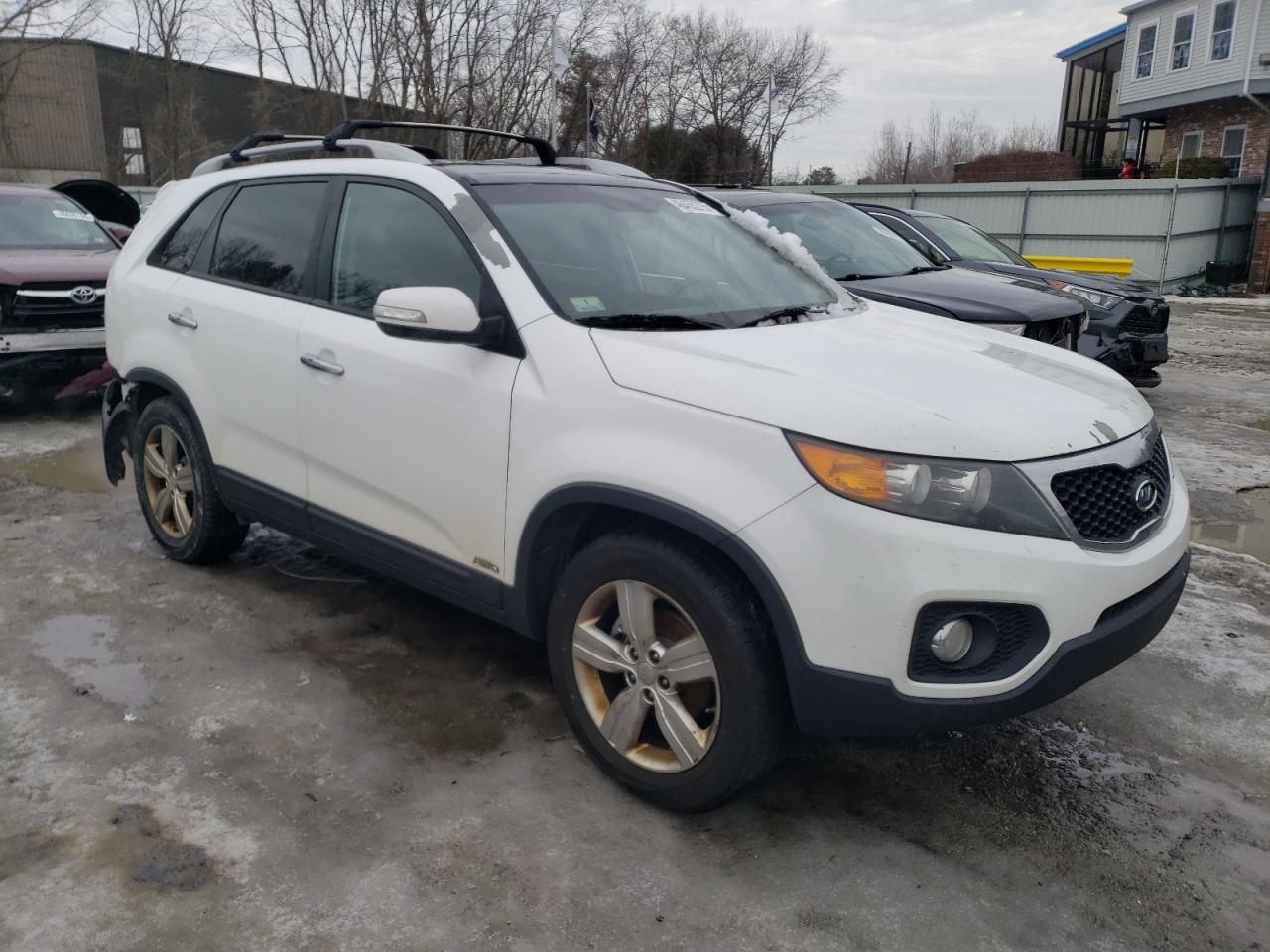 2013 Kia Sorento - Image 4