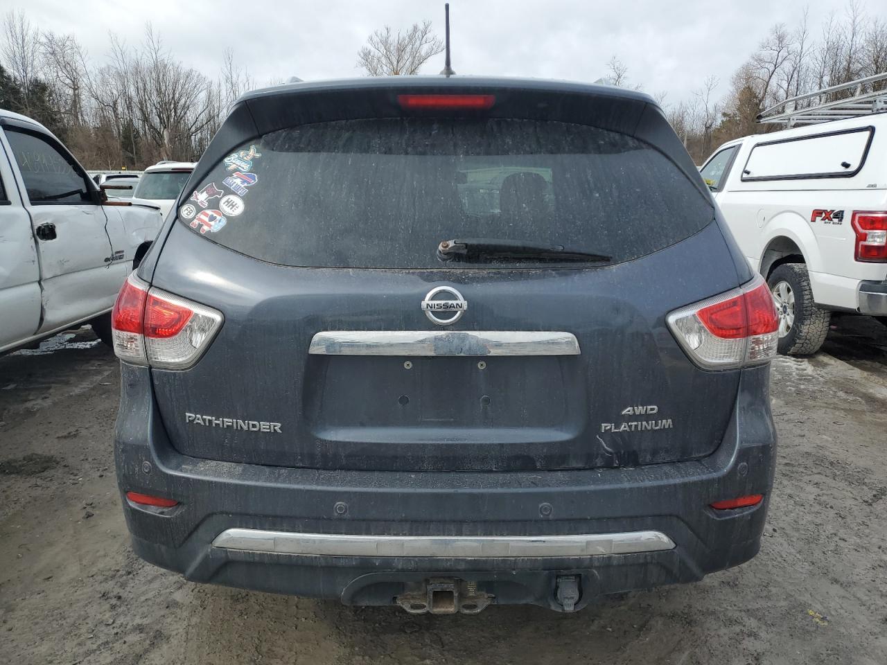 2014 Nissan Pathfinder - Image 6