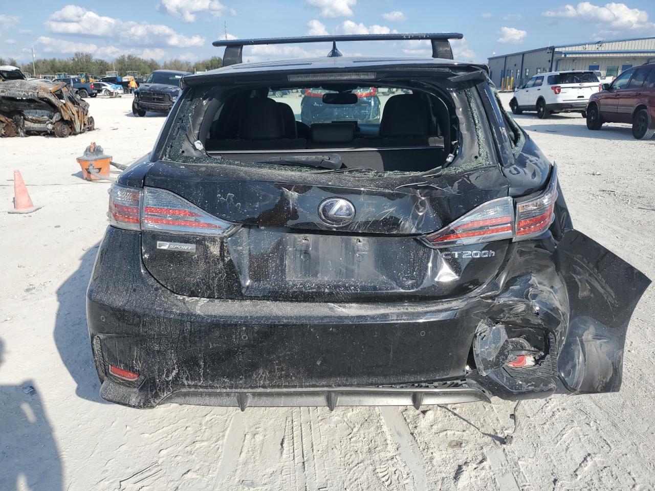 2017 Lexus CT - Image 6