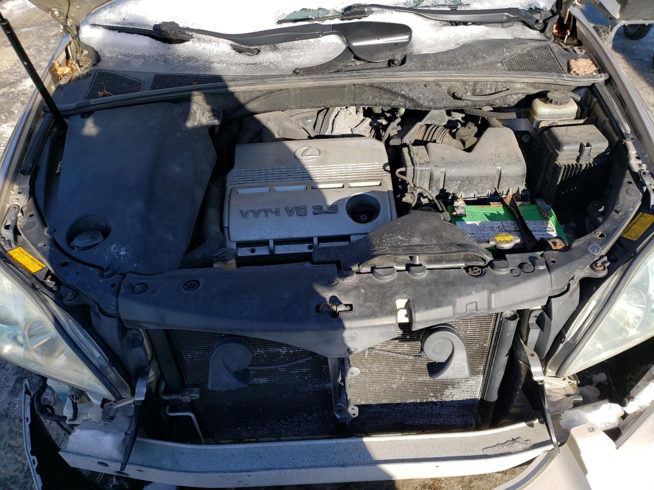 2004 Lexus RX - Image 12