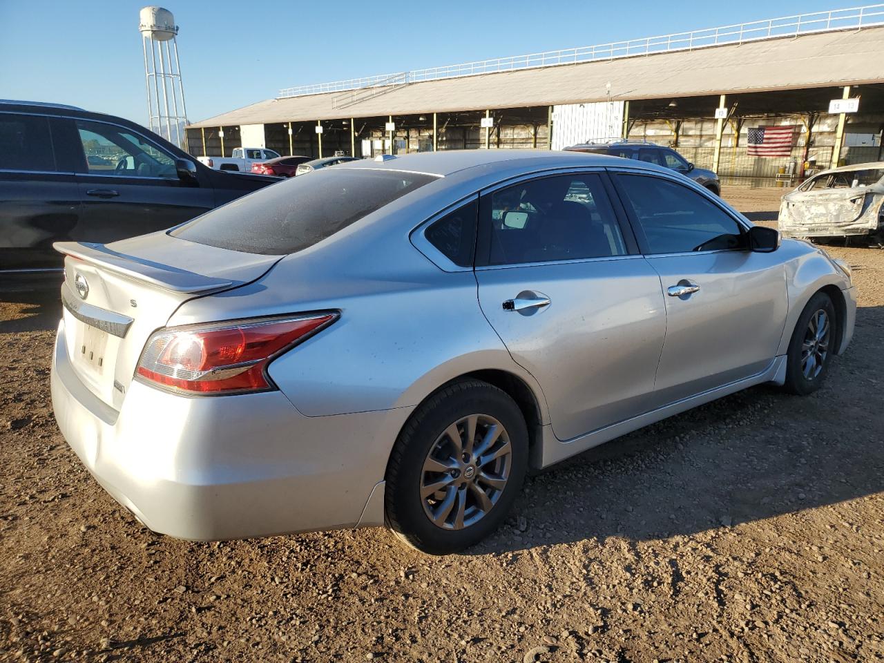 2015 Nissan Altima - Image 3