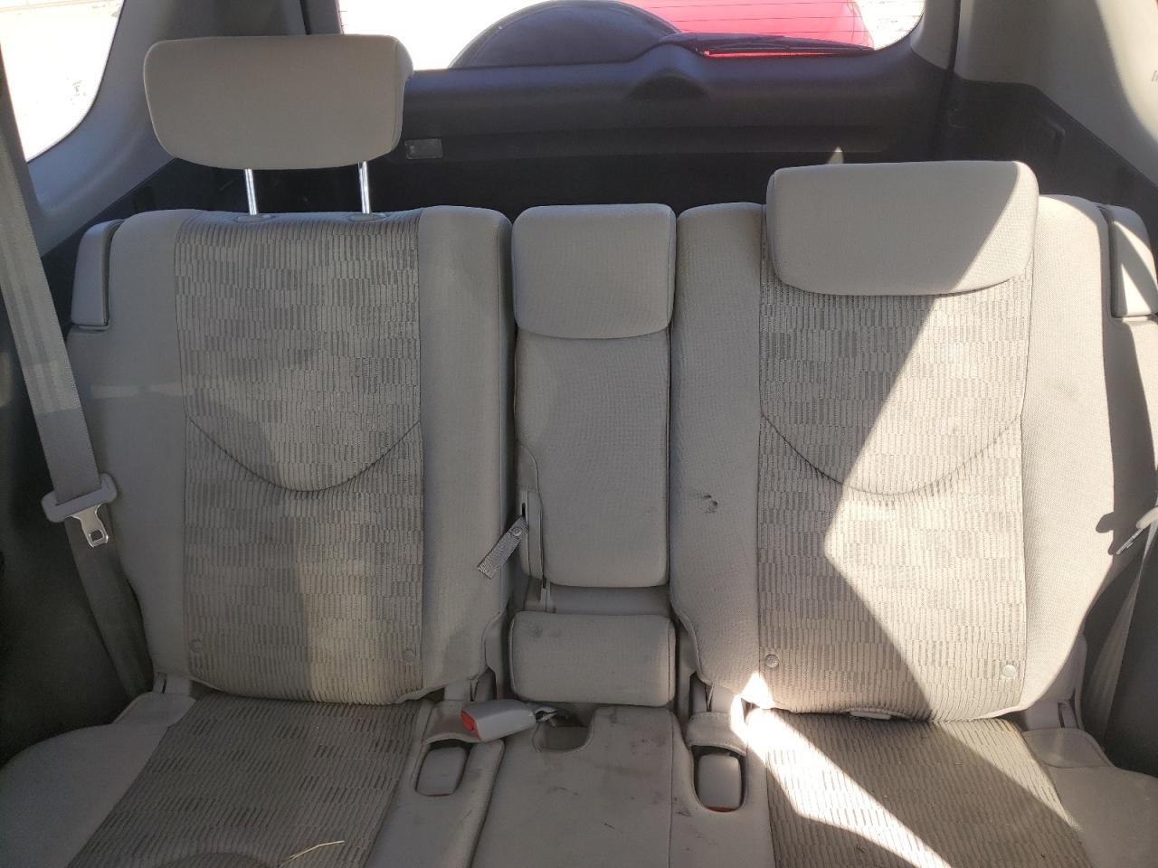 2011 Toyota RAV 4 - Image 10