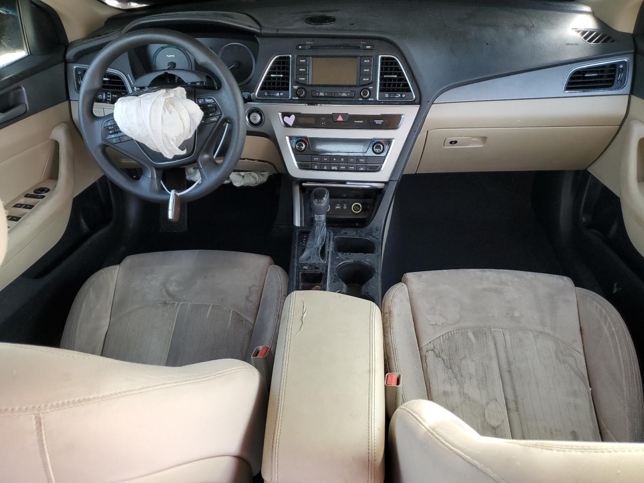 2016 Hyundai Sonata - Image 8