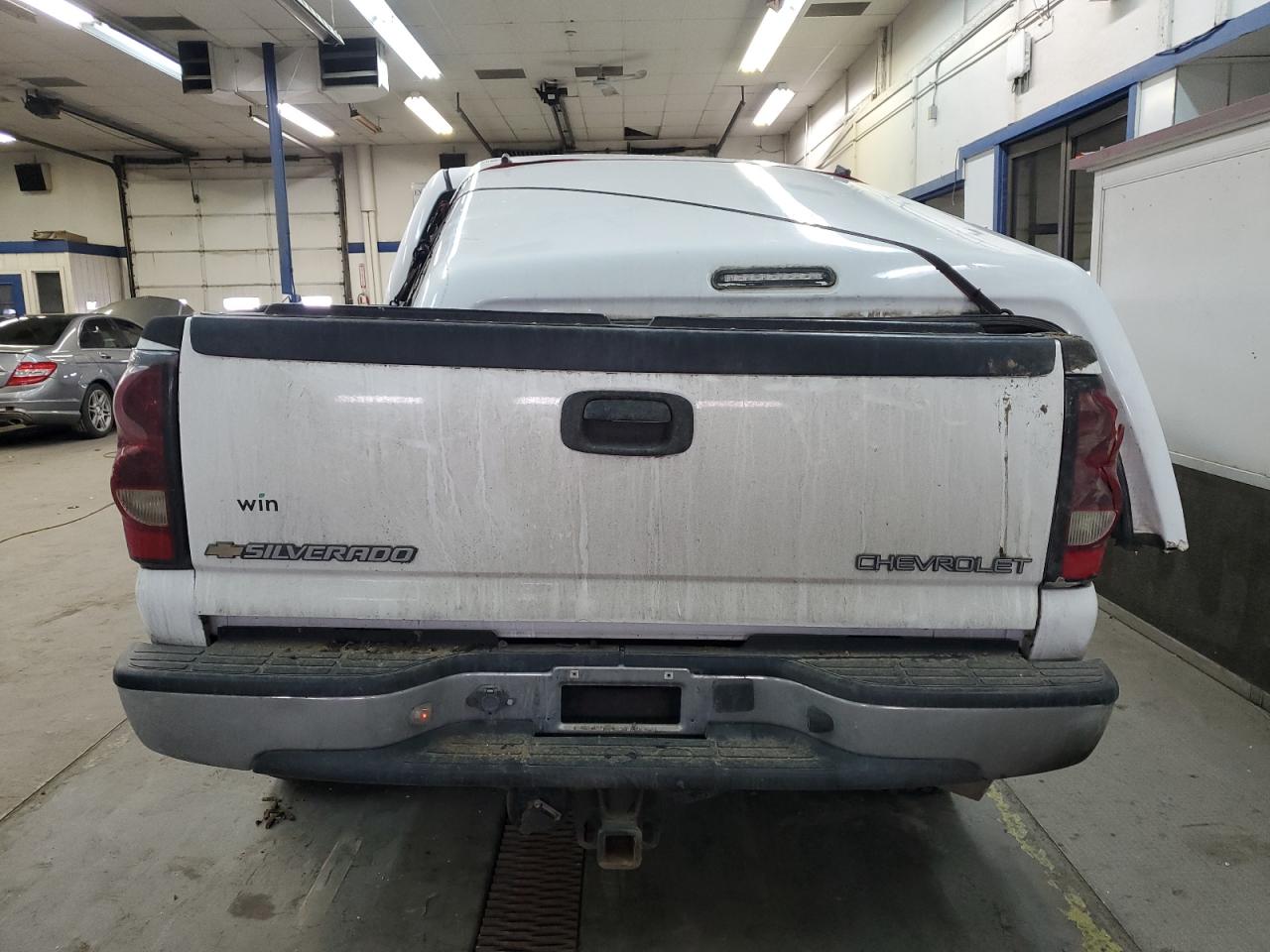 2004 Chevrolet Silverado - Image 6