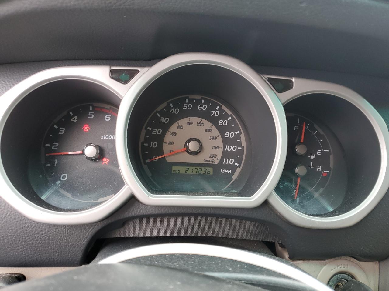 2003 Toyota 4Runner - Image 9