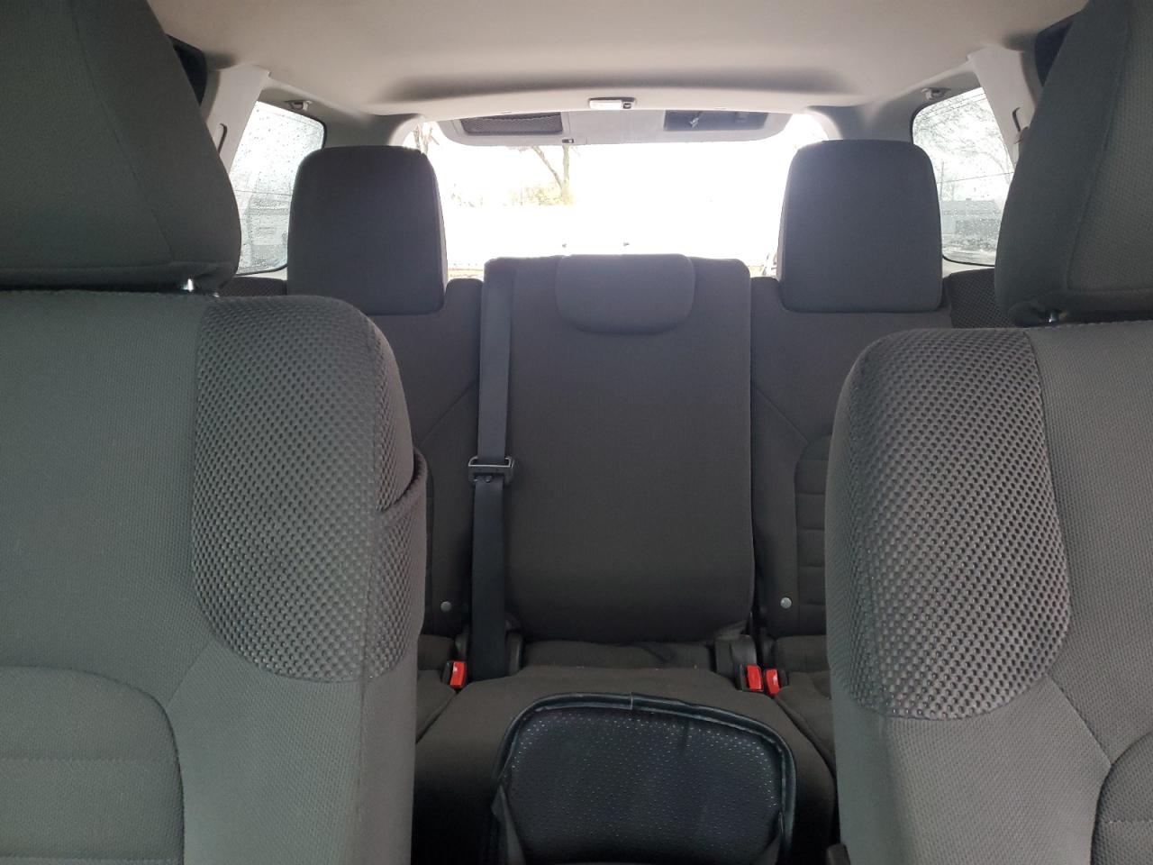 2012 Nissan Pathfinder - Image 10