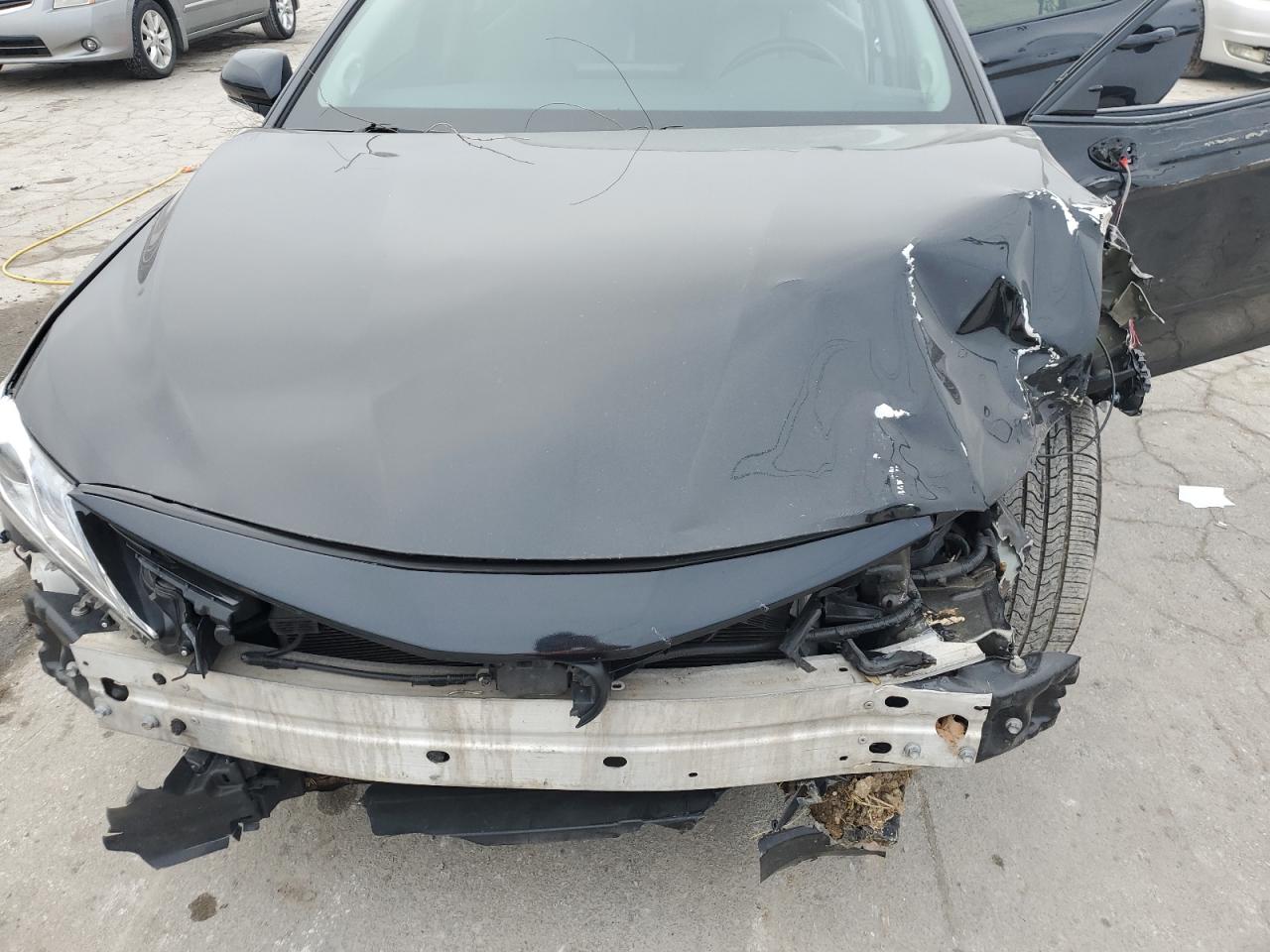 2022 Toyota Camry - Image 13