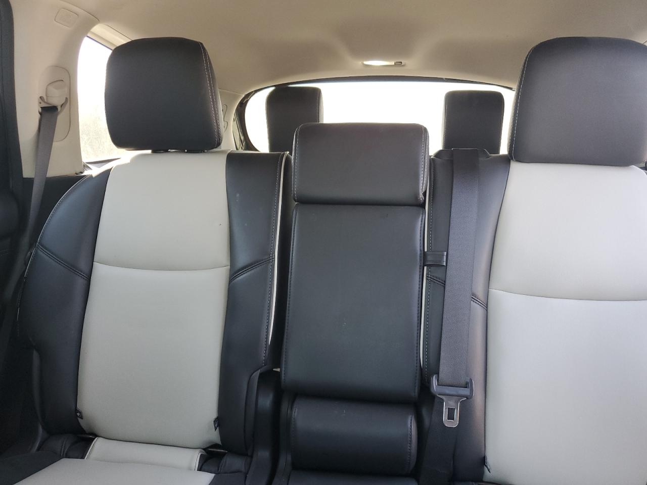 2020 Infiniti QX60 - Image 10