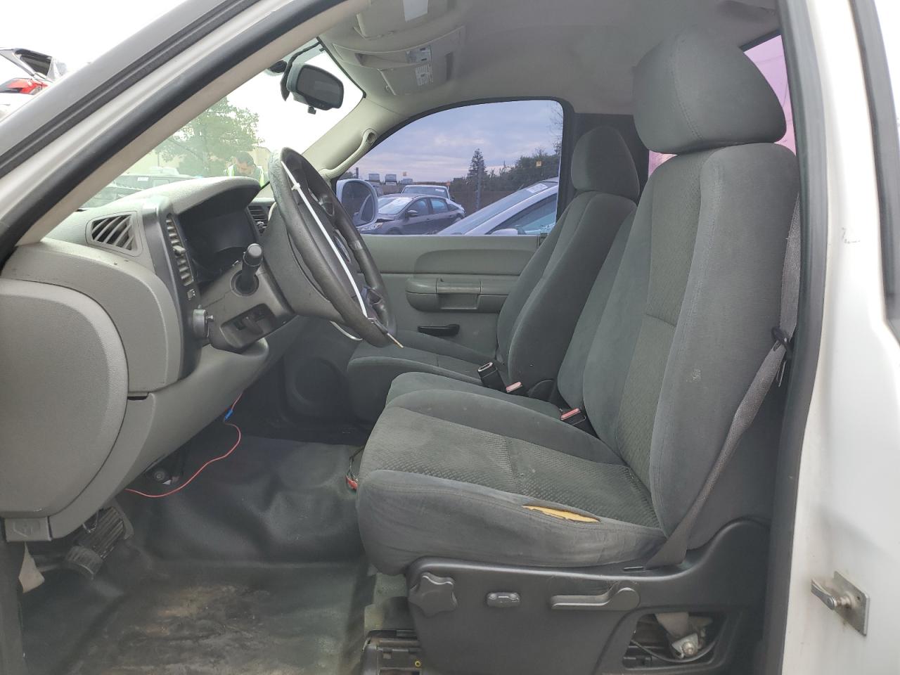 2009 Chevrolet Silverado - Image 7