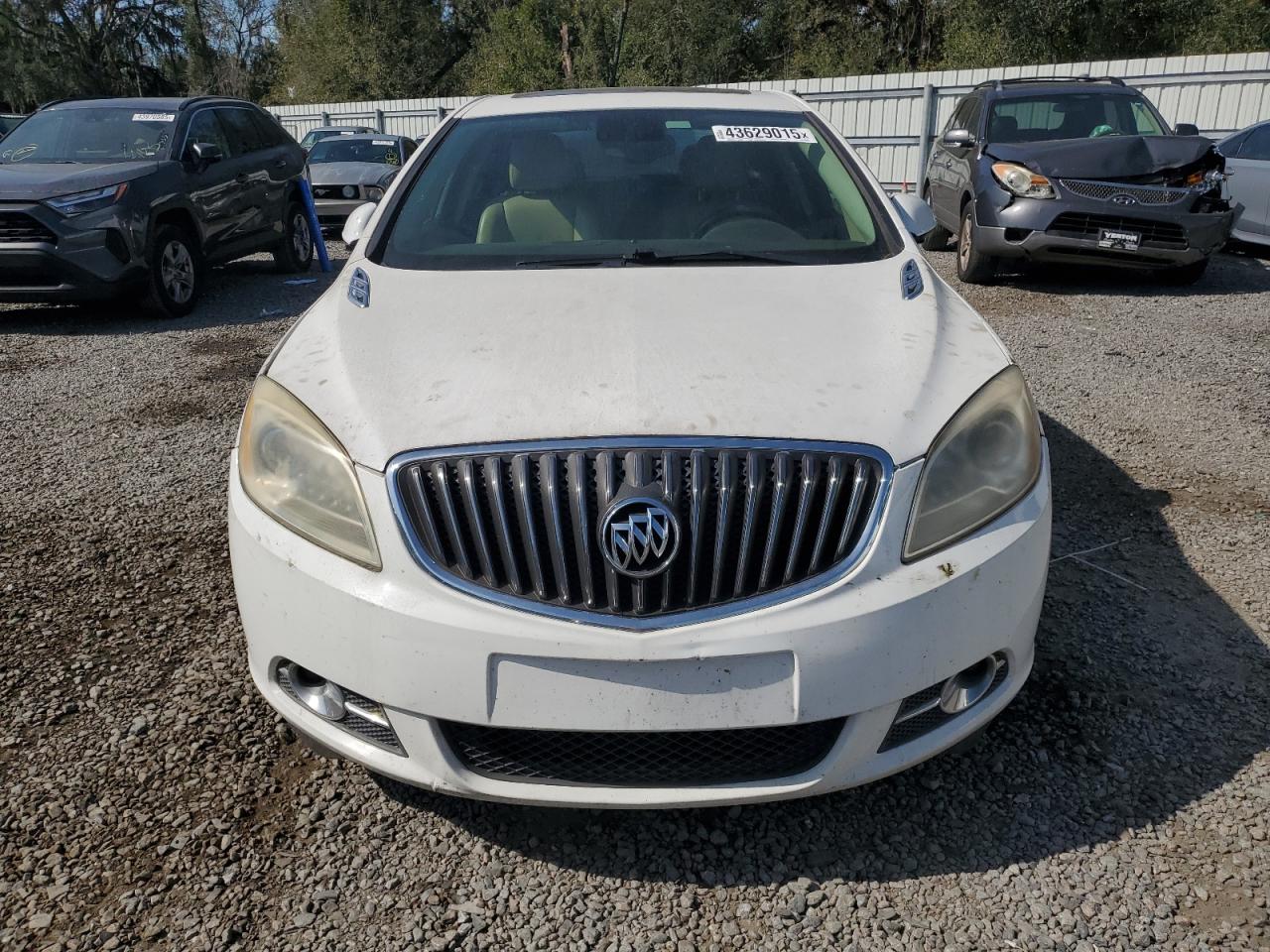 2013 Buick Verano - Image 5