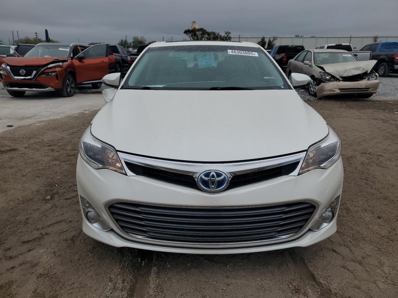 2013 Toyota Avalon - Image 5
