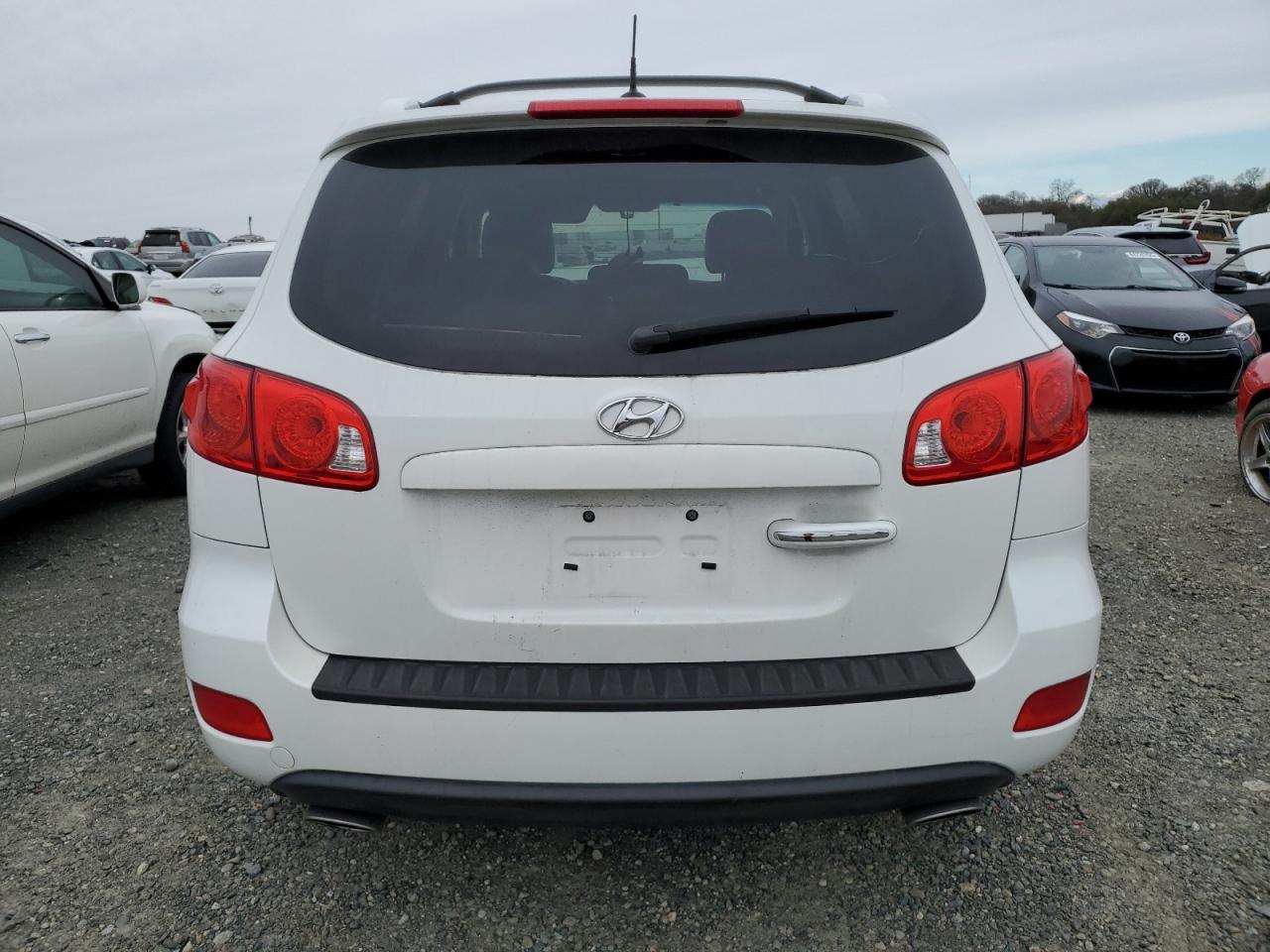 2009 Hyundai Santa Fe - Image 6