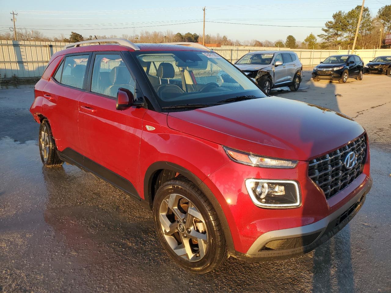 2024 Hyundai Venue - Image 4
