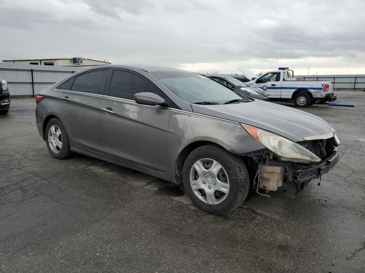 2011 Hyundai Sonata - Image 4