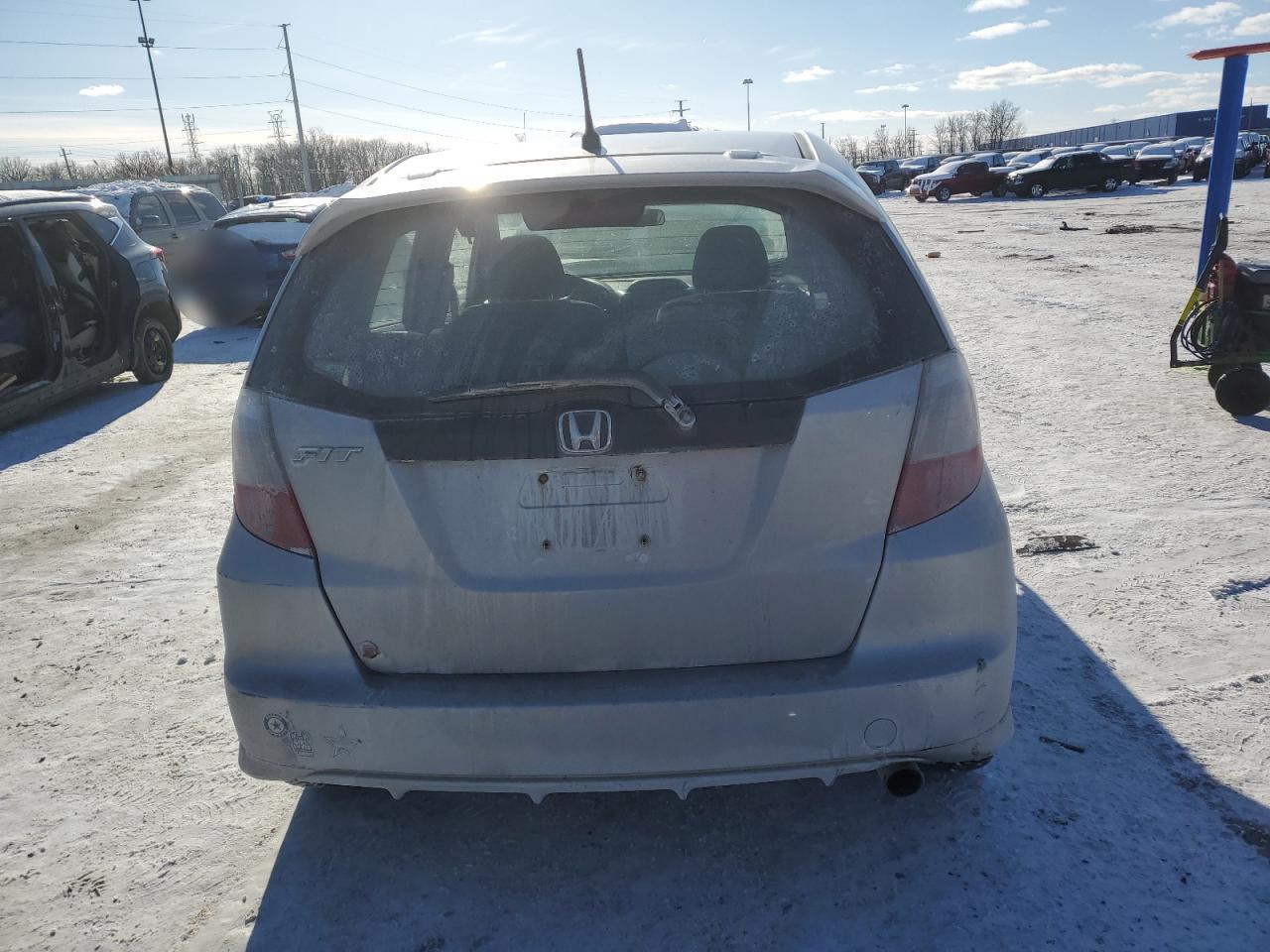 2012 Honda Fit - Image 6