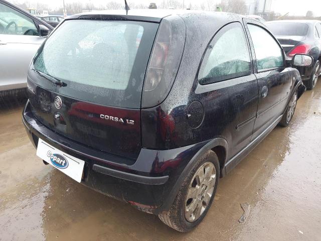 2004 VAUXHALL CORSA SXI