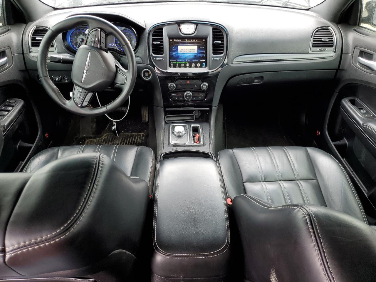 2015 Chrysler 300 - Image 8