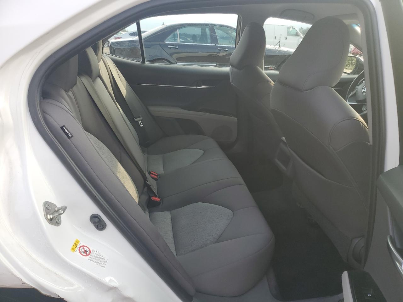 2018 Toyota Camry - Image 10
