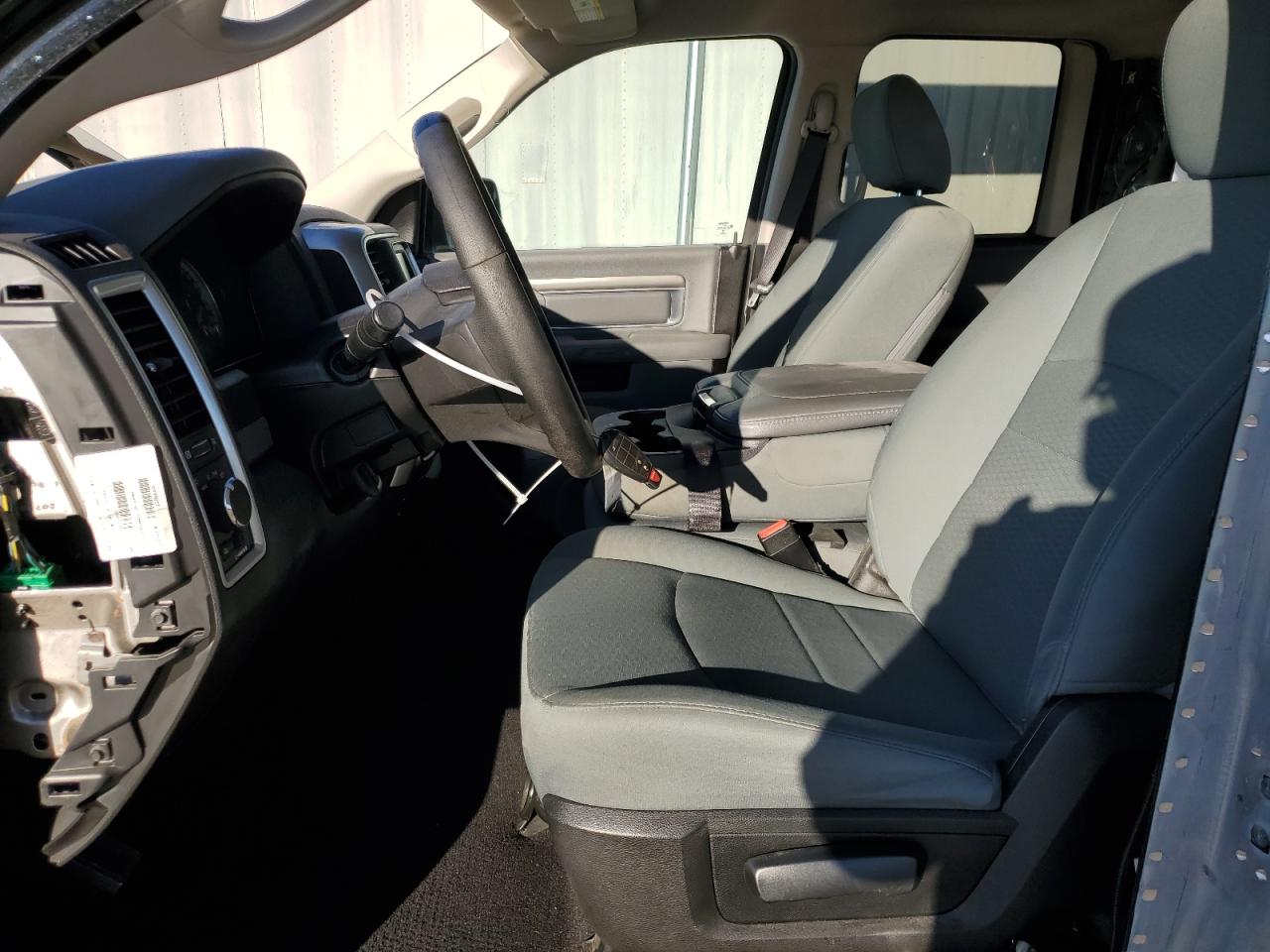 2017 RAM 1500 - Image 7