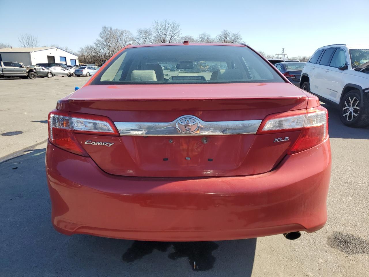2014 Toyota Camry - Image 6