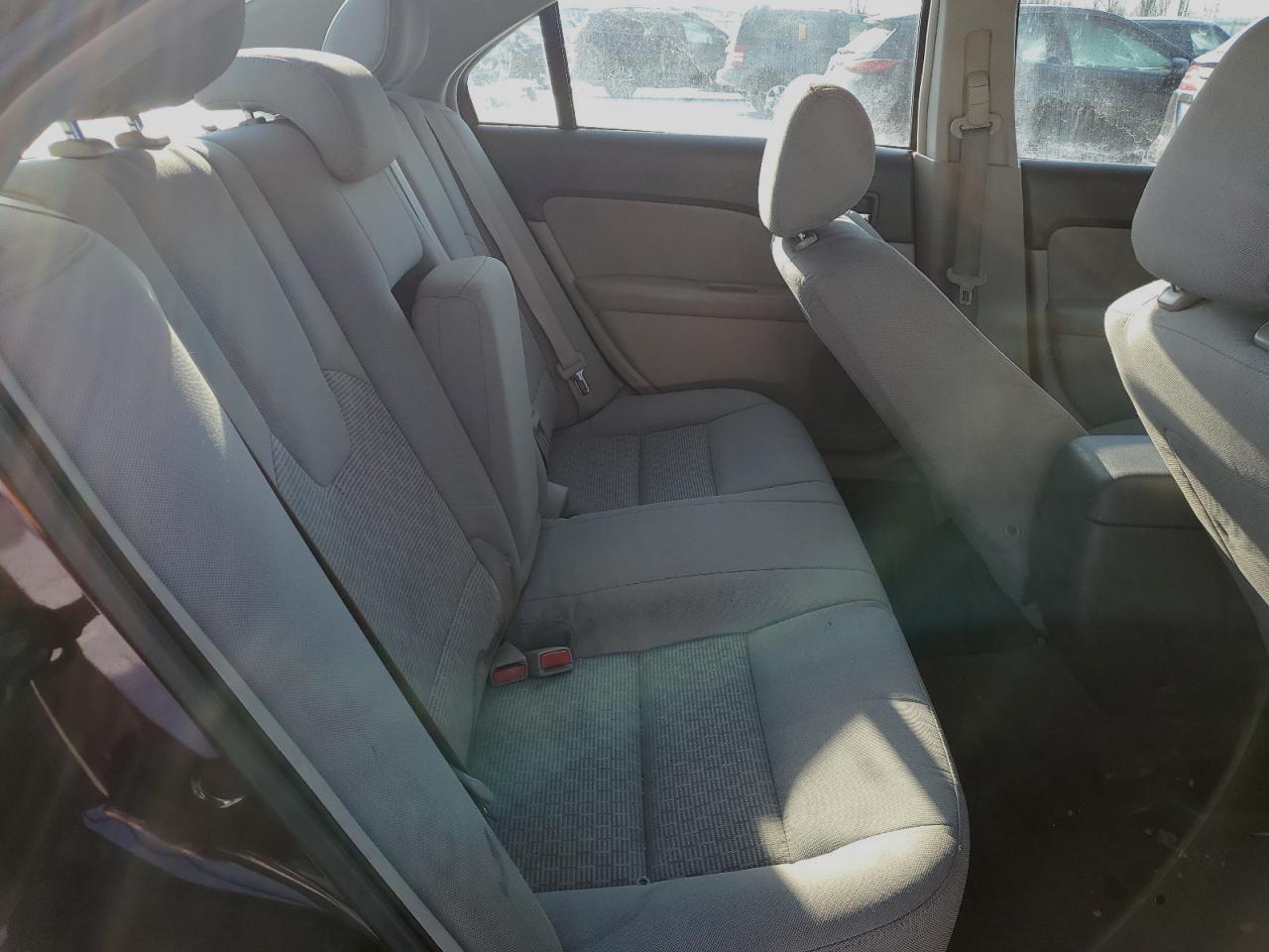2011 Ford Fusion - Image 10