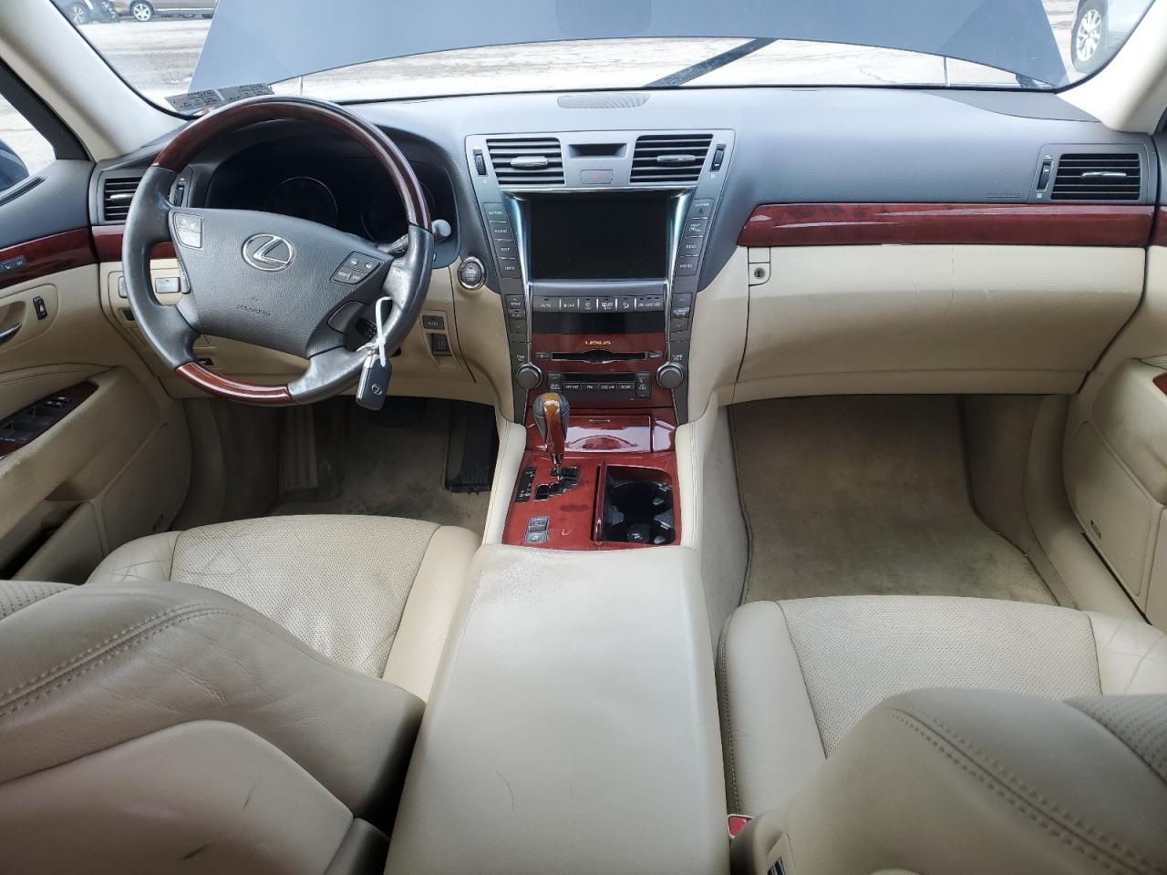 2008 Lexus LS - Image 8