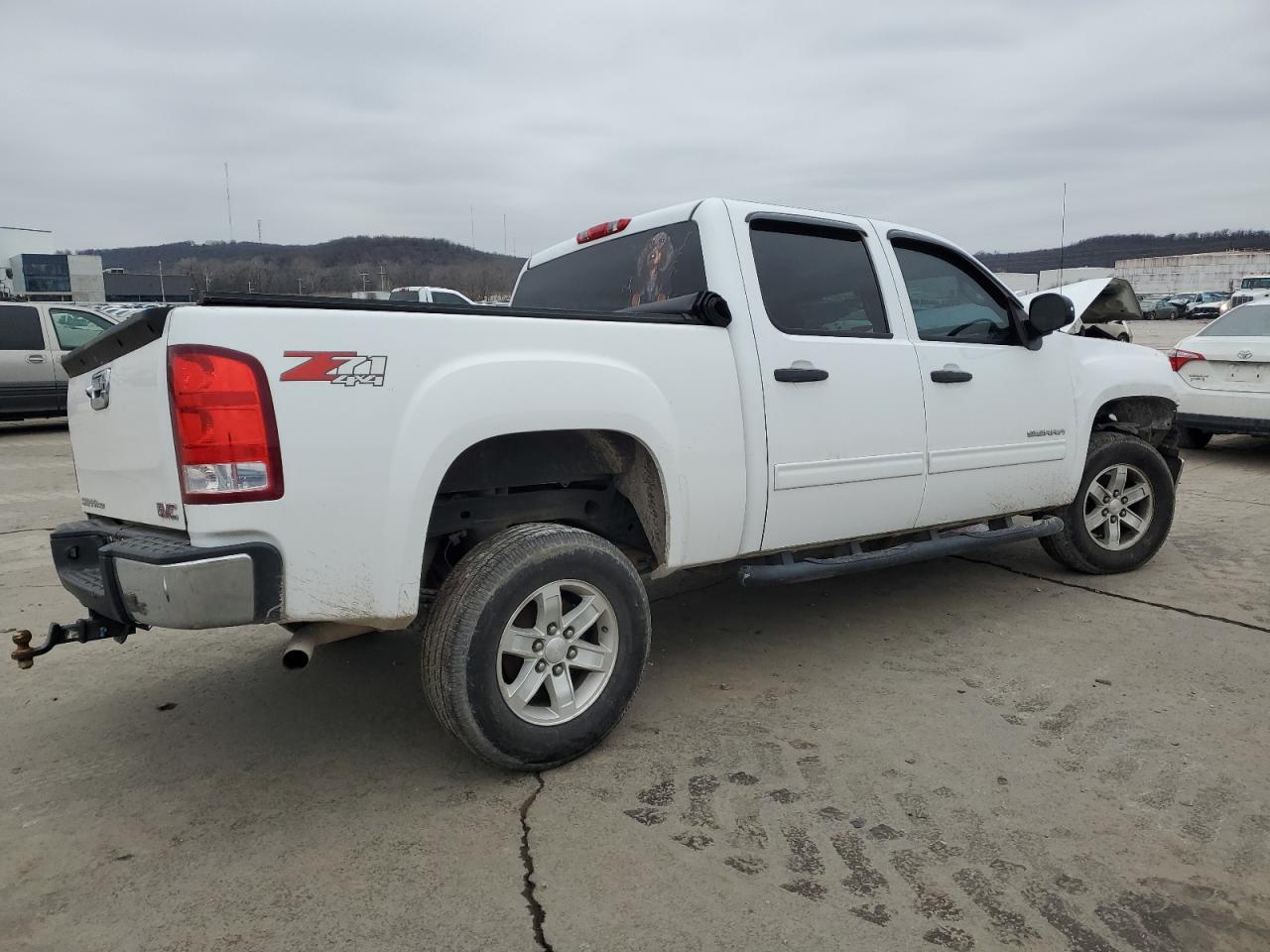 2013 GMC Sierra - Image 3