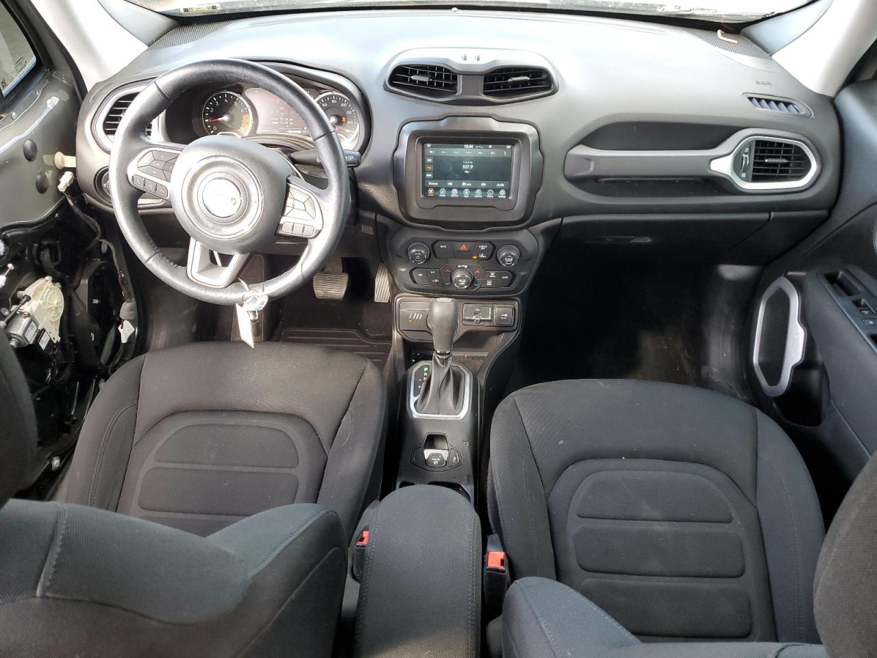 2021 Jeep Renegade - Image 8