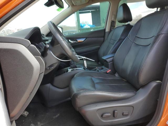  NISSAN ROGUE 2017 Оранжевый