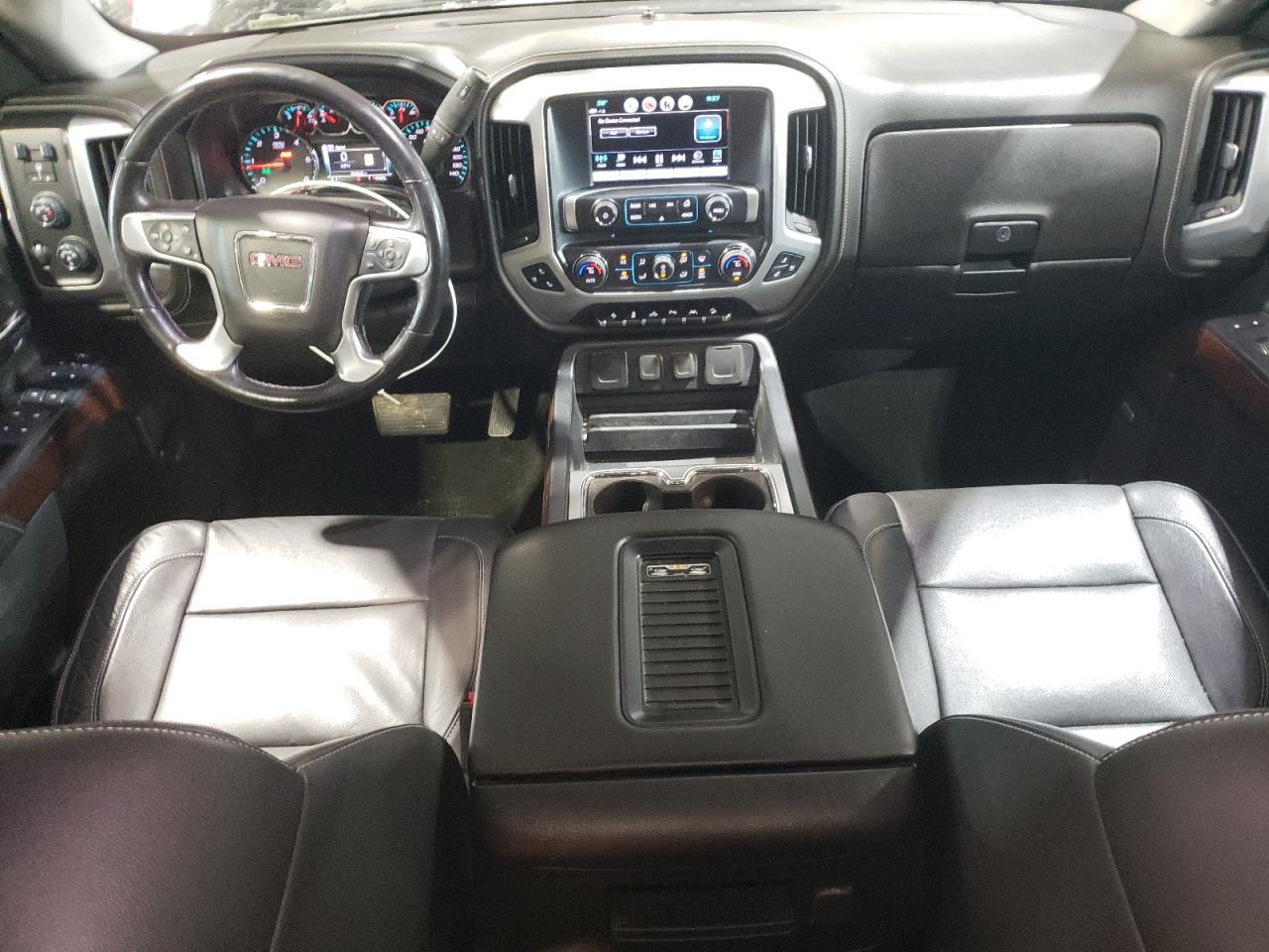 2018 GMC Sierra - Image 8