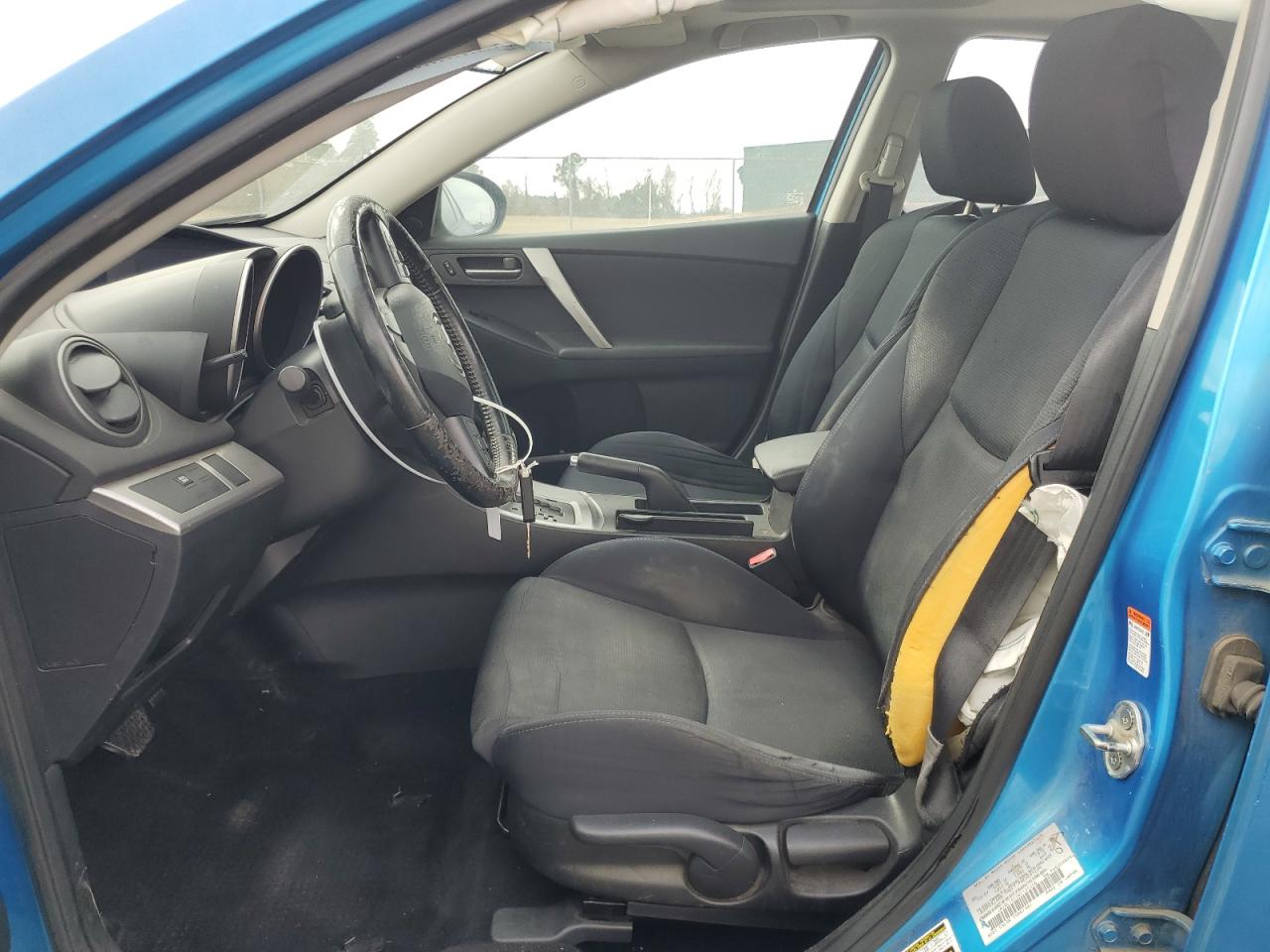 2010 Mazda 3 - Image 7