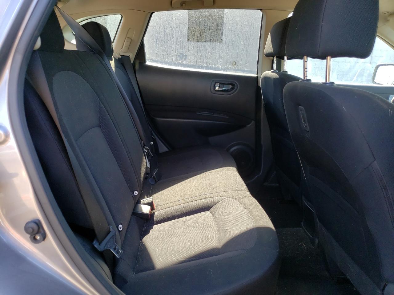 2013 Nissan Rogue - Image 11