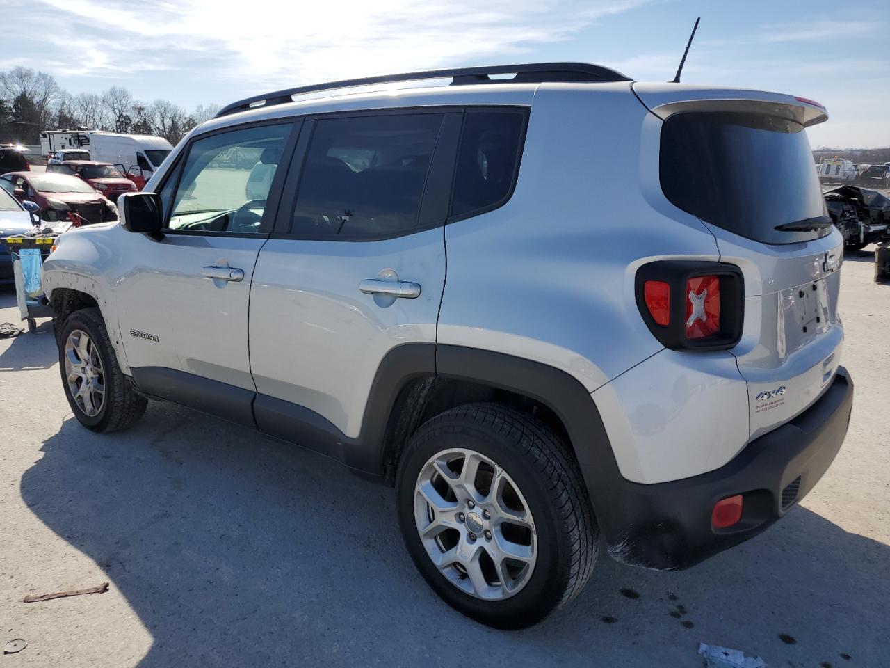 2018 Jeep Renegade - Image 2