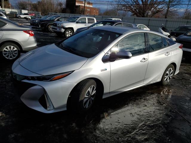 2017 Toyota Prius Prime 