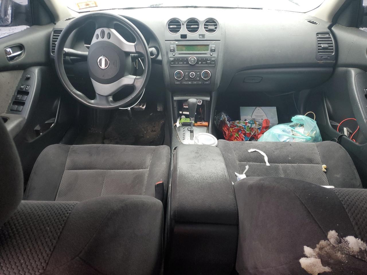 2009 Nissan Altima - Image 8